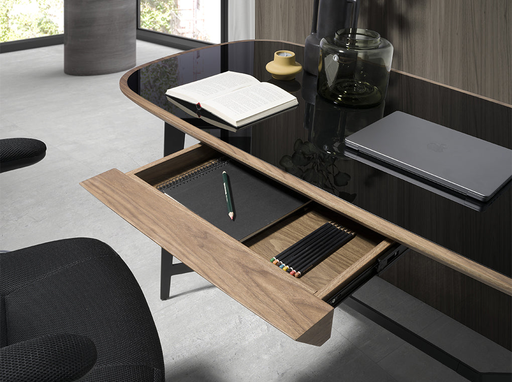 Birou din Lemn Masiv de Nuc si Sticla Neagra Angel Cerda