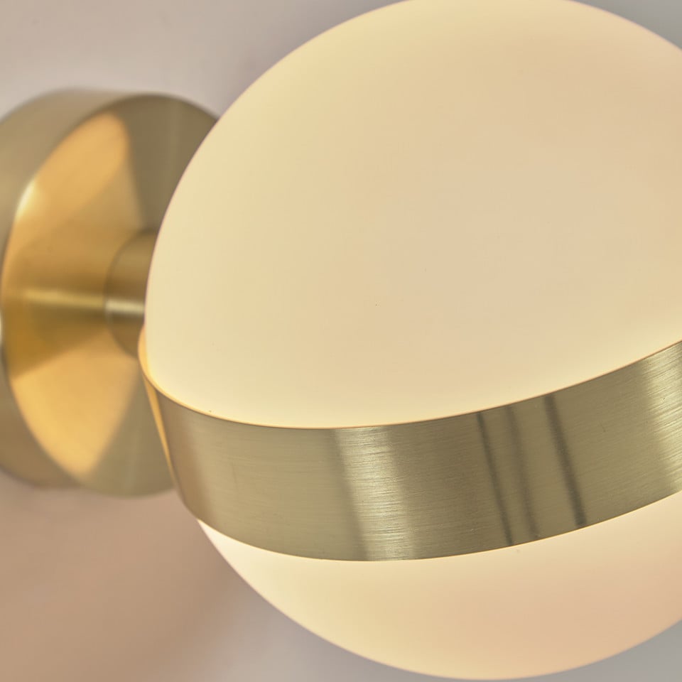 Aplica aurie din metal Anasol Kave Home