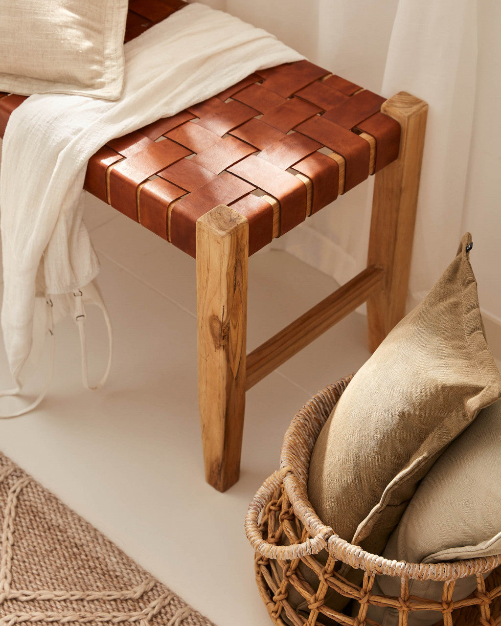 Bancheta maro din lemn 120 cm Calixta Kave Home