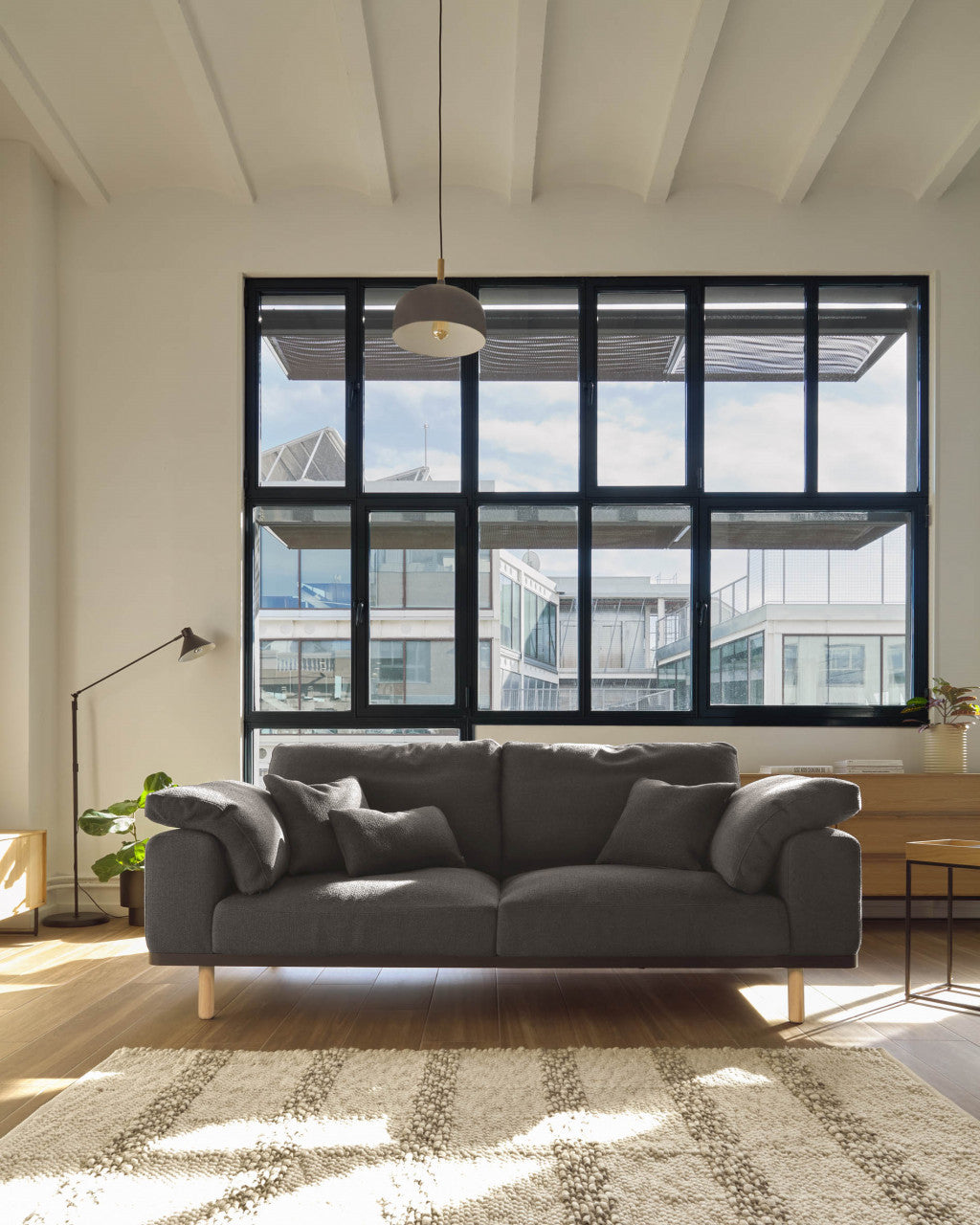 Comoda TV maro din lemn 112 cm Taiana Doors Kave Home