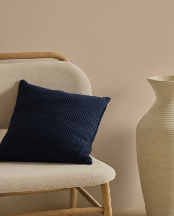 Fotoliu bej din textil Helda Kave Home