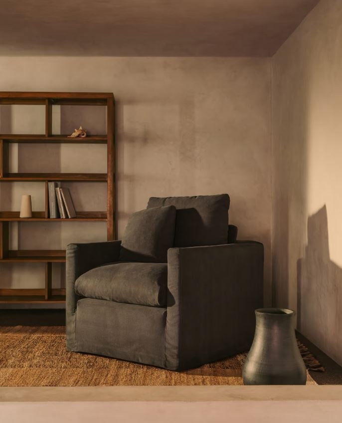 Fotoliu gri din textil Nora Kave Home