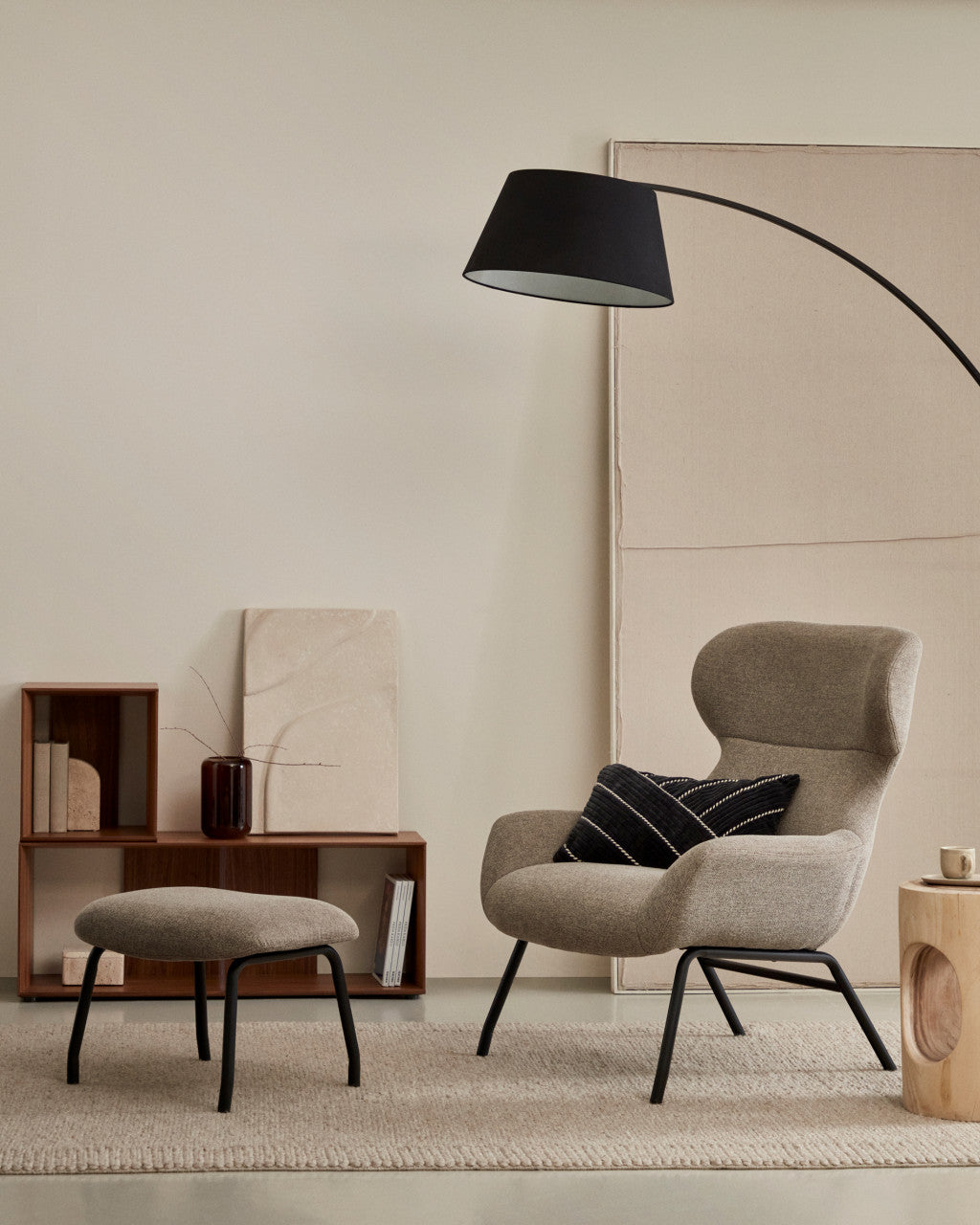 Fotoliu maro din textil Belina Kave Home