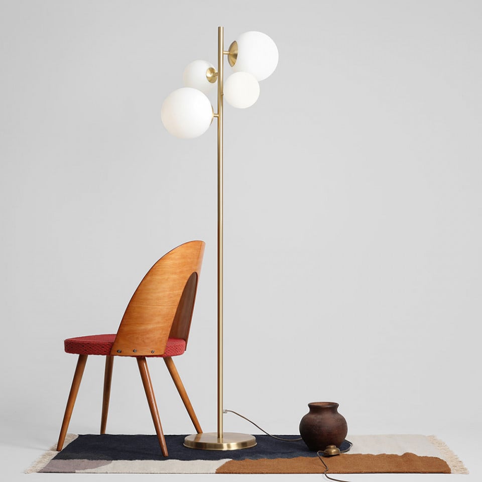 Lampadar maro alama/alb din metal cu 4 becuri 161 cm Bloom Aldex