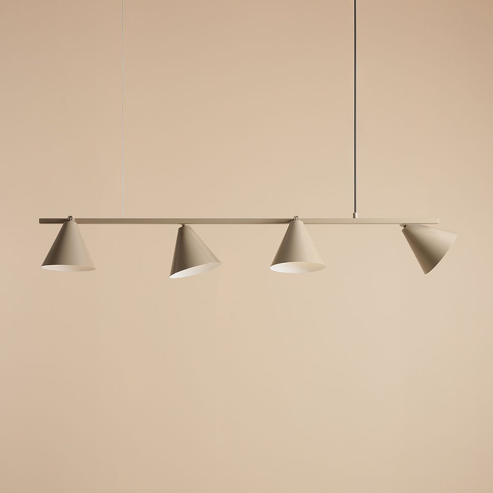 Lustra bej din metal cu 4 becuri Form Aldex