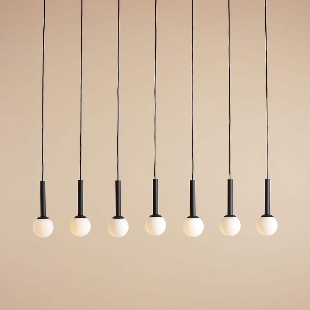 Lustra neagra/alba din metal cu 7 becuri Riu Line Aldex