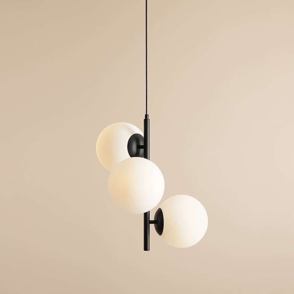 Lustra neagra/alba din sticla cu 3 becuri Fin M Aldex