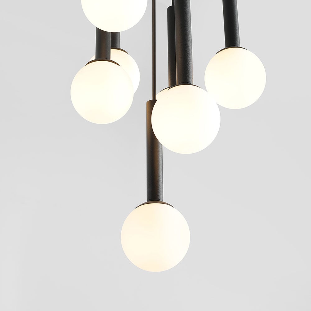 Lustra neagra/alba din sticla cu 7 becuri Riu Aldex