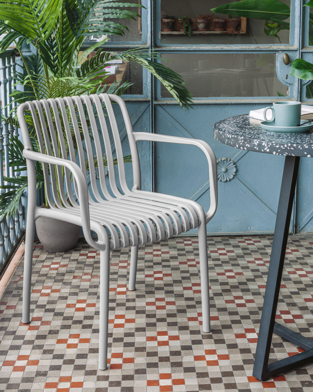 Masa bistro neagra din ciment 70 cm Tella Kave Home