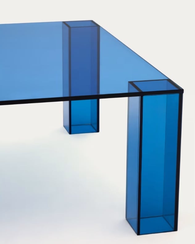 Masa laterala albastra din sticla 85x85 cm Adularia Kave Home