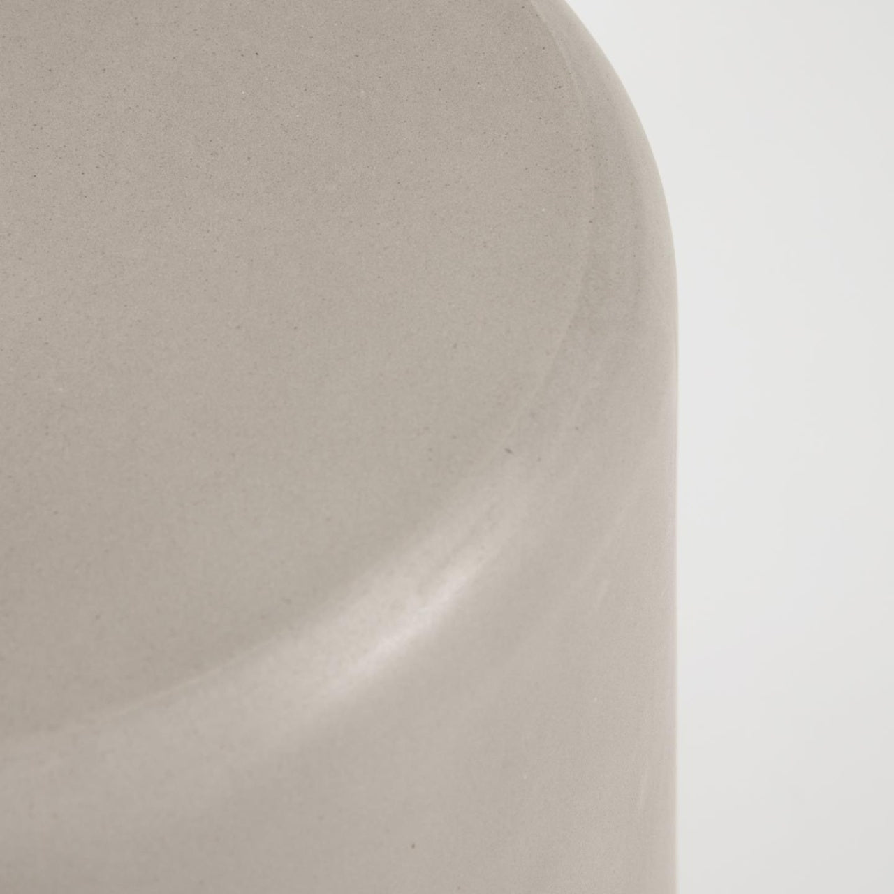 Masa laterala exterior gri din ciment 35 cm Taimi Kave Home
