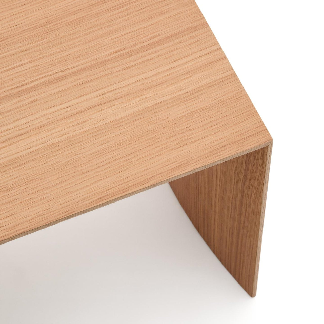 Masa laterala maro deschis din lemn 40x55 cm Litto Oak Kave Home