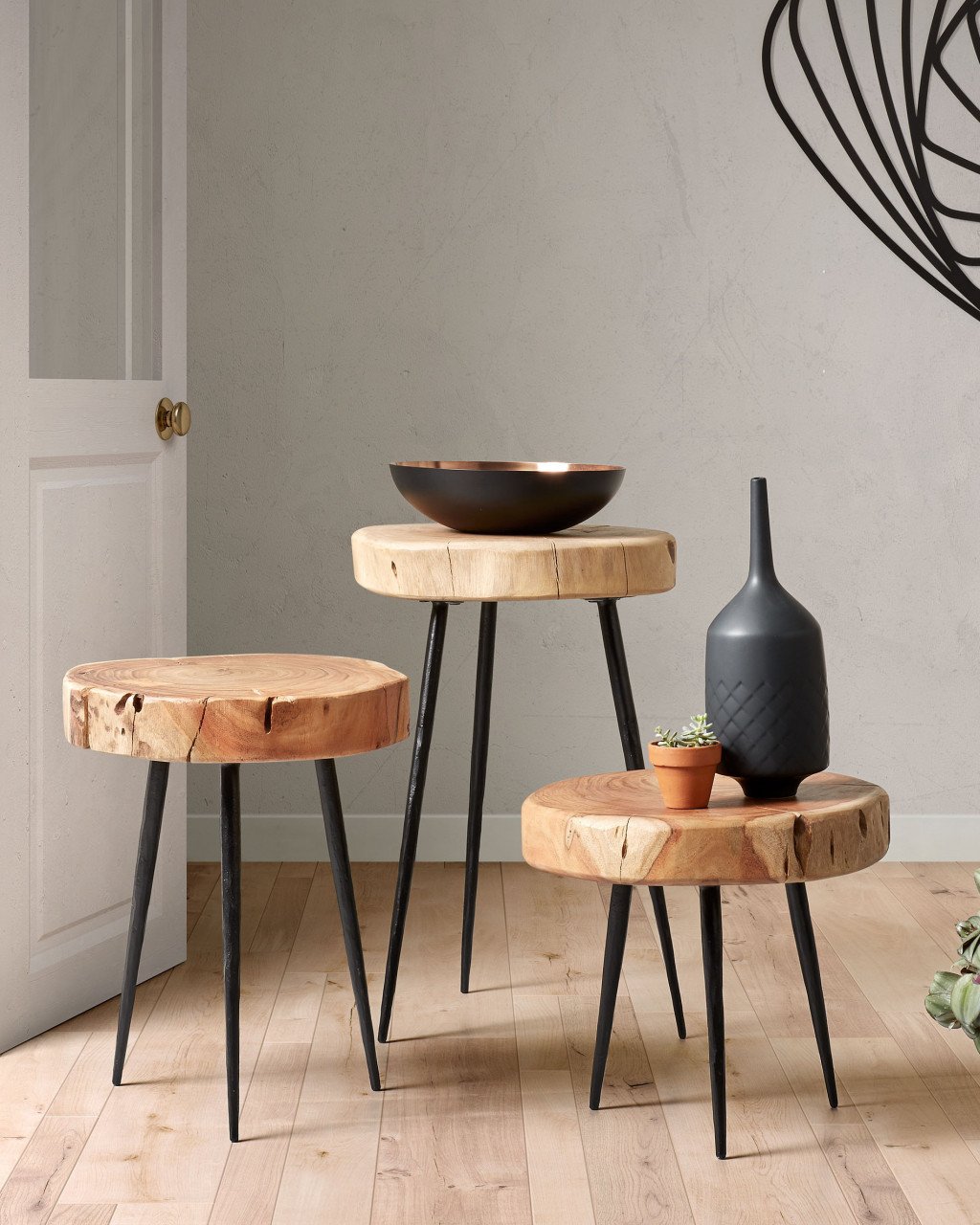 Masa laterala neagra/maro din lemn 34x35 cm Eider Kave Home