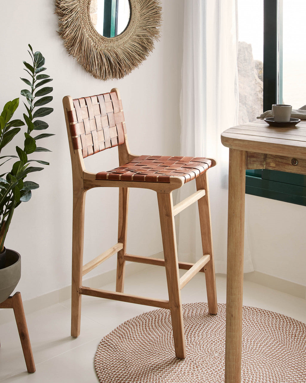 Oglinda rotunda maro din fibre naturale 72 cm Rumer Kave Home