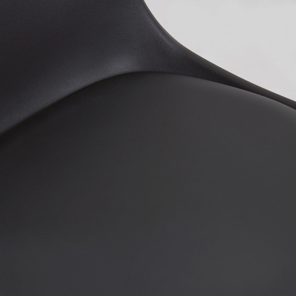 Scaun bar ajustabil negru din piele ecologica Orlando Kave Home