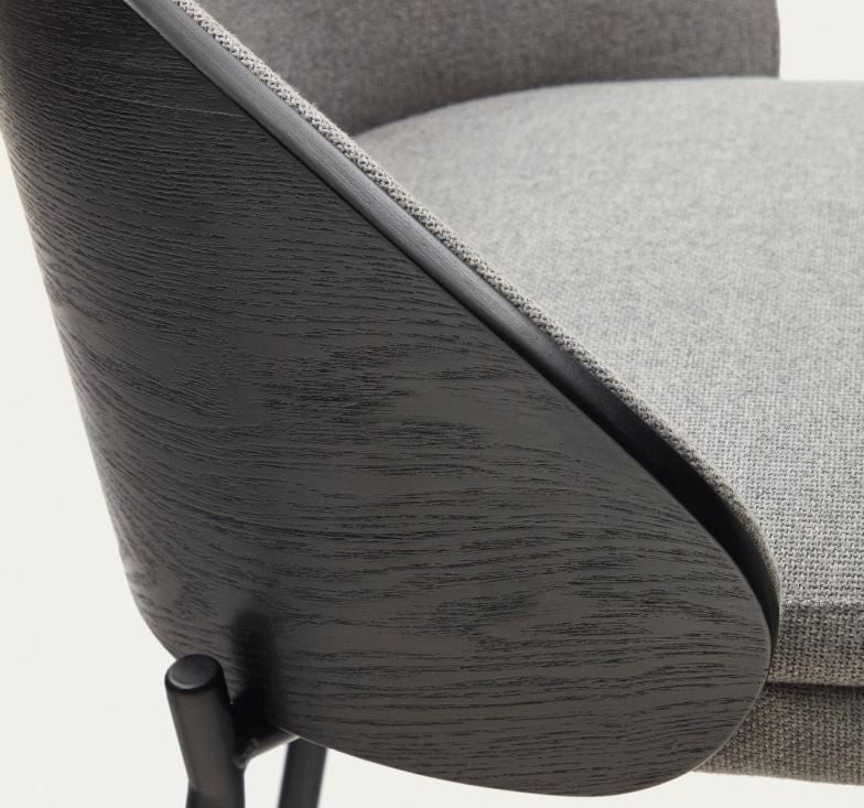 Scaun bar gri deschis/negru din textil Eamy Kave Home