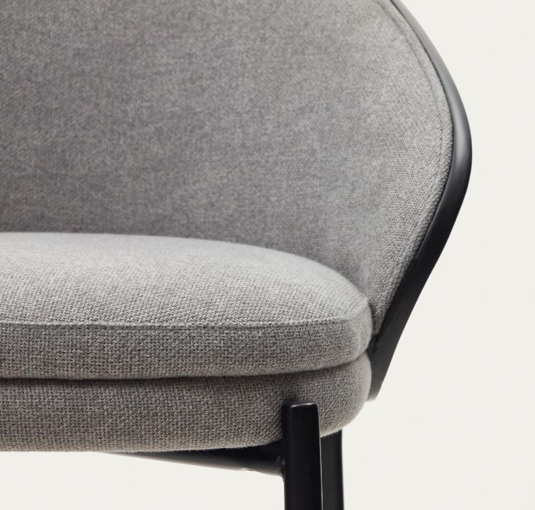 Scaun bar gri deschis/negru din textil Eamy Kave Home