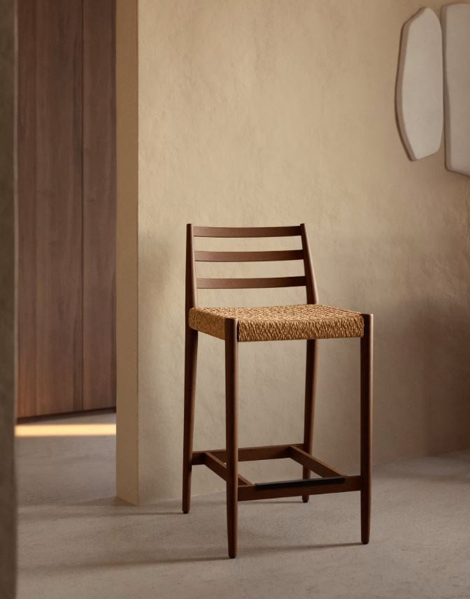 Scaun bar maro/crem din lemn Analy Kave Home