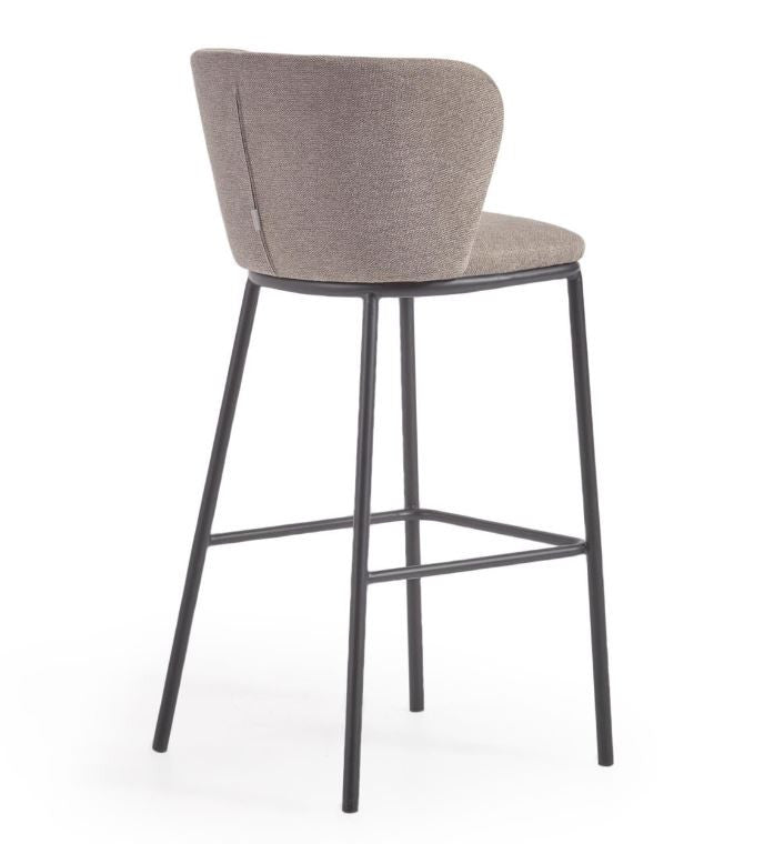 Scaun bar maro din textil Ciselia Kave Home
