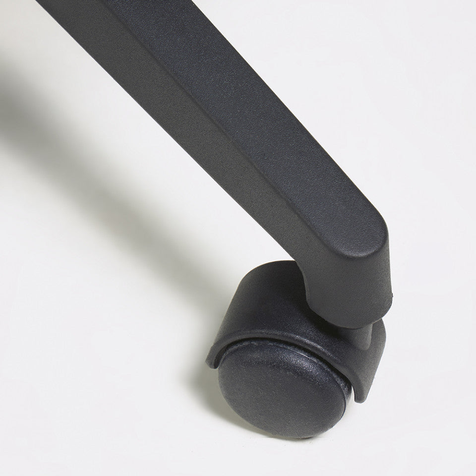Scaun birou rotativ negru din textil Melva Kave Home