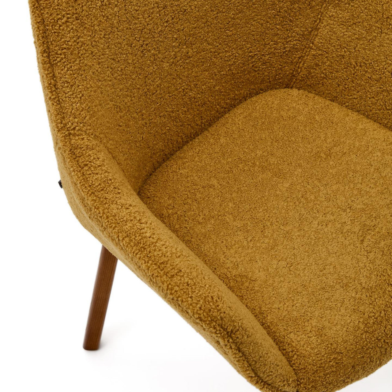 Scaun dining galben/maro inchis din textil Aleli Shearling Kave Home