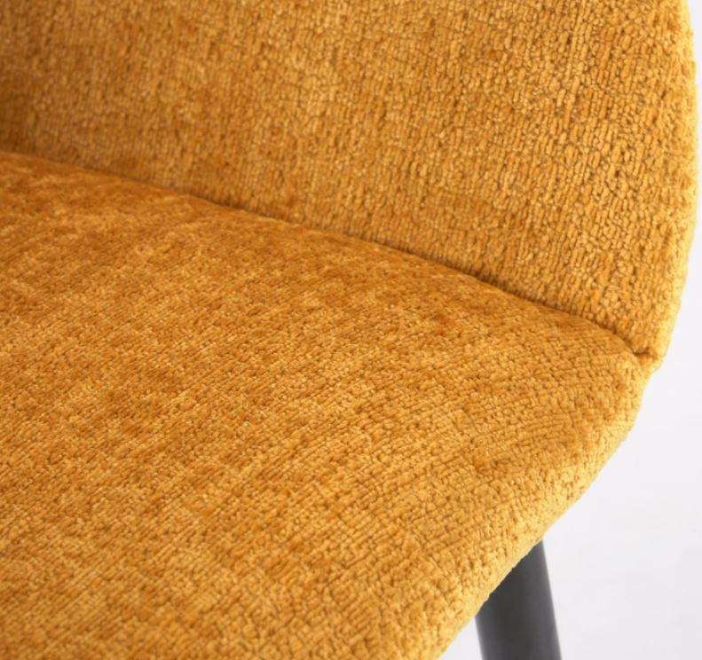 Scaun dining galben mustar din textil Konna Kave Home