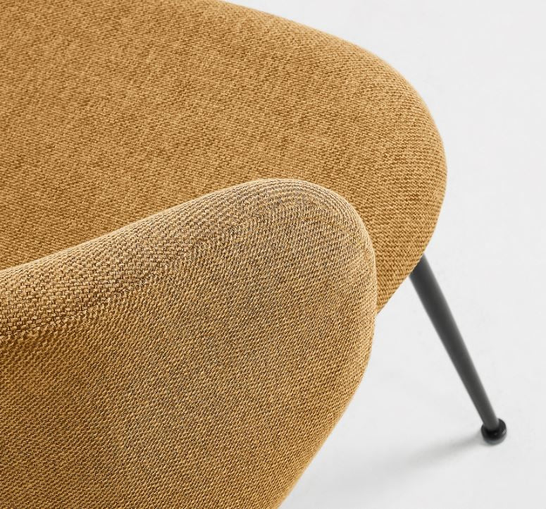 Scaun dining galben mustar din textil Minna Kave Home