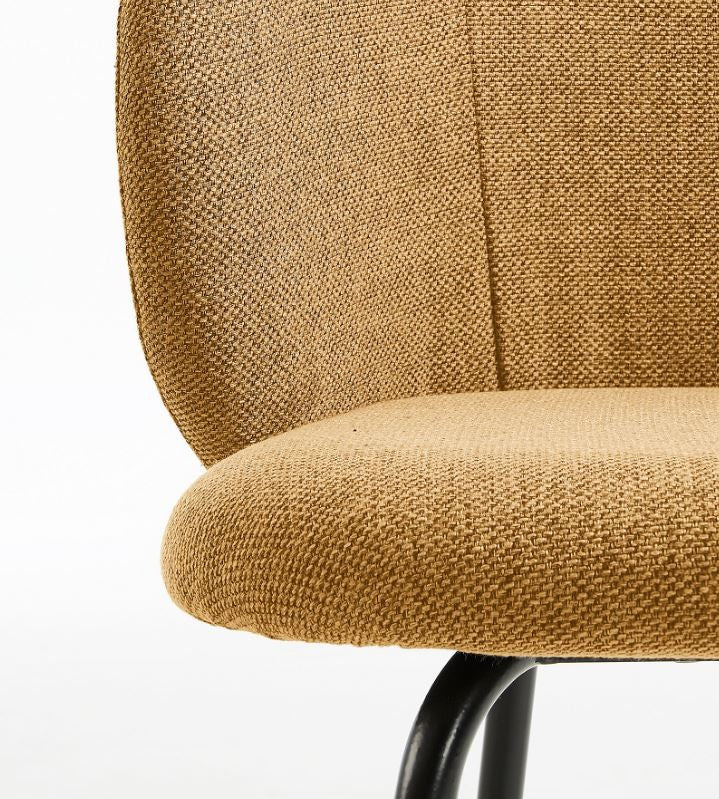 Scaun dining galben mustar din textil Minna Kave Home