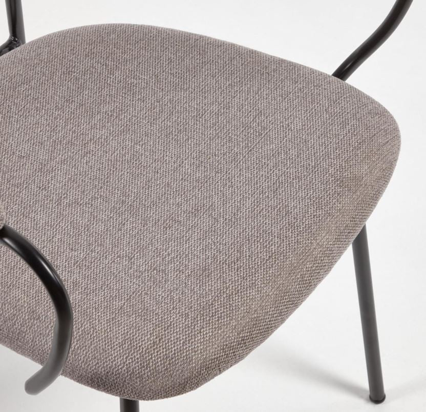 Scaun dining gri din textil Auxtina Kave Home