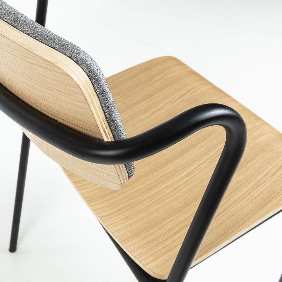 Scaun dining gri/maro din textil Zaha Kave Home