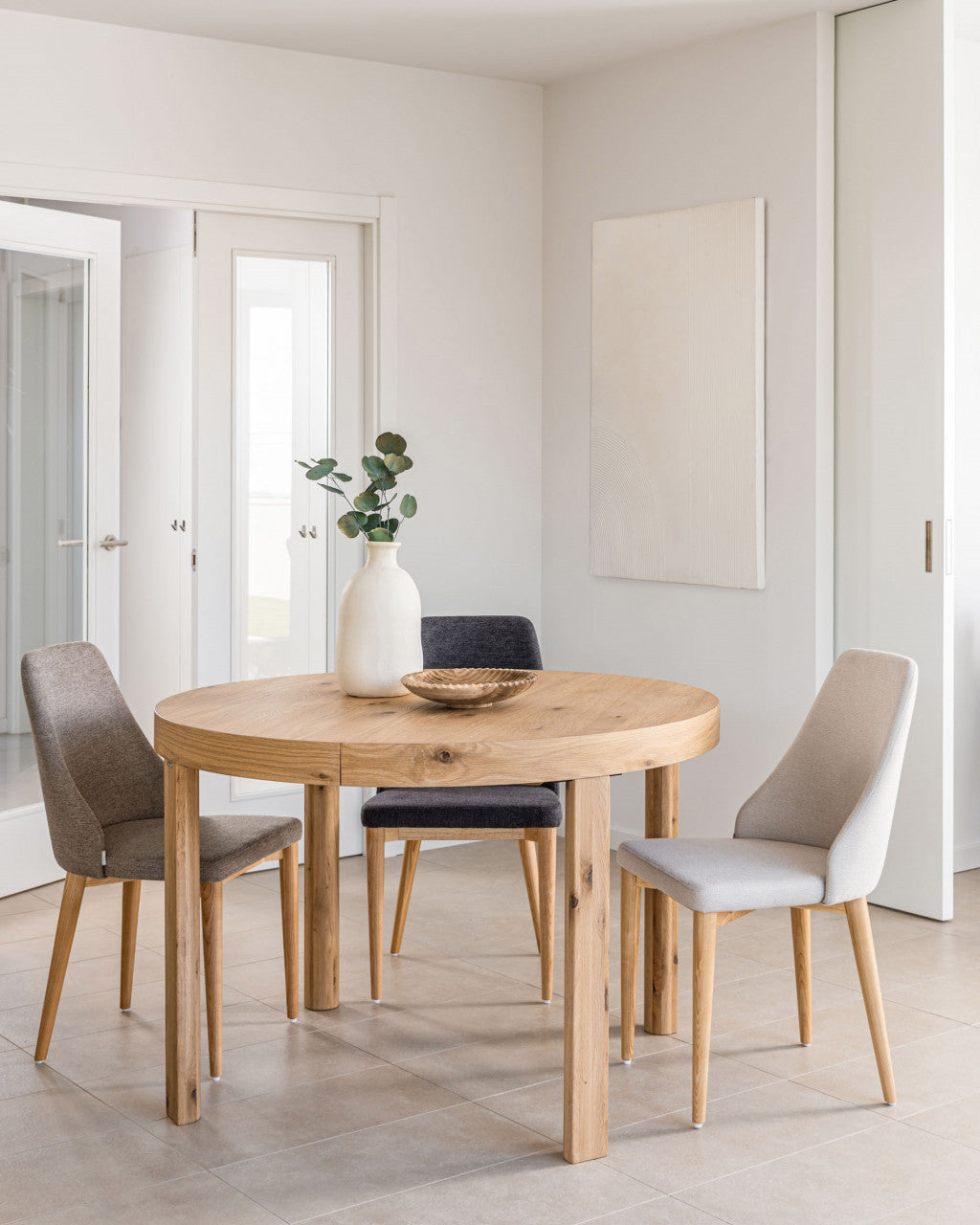 Scaun dining maro din textil Rosie Kave Home
