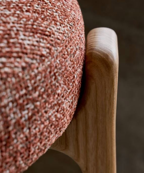 Scaun dining maro teracota din textil Granite Chenille Small Kave Home