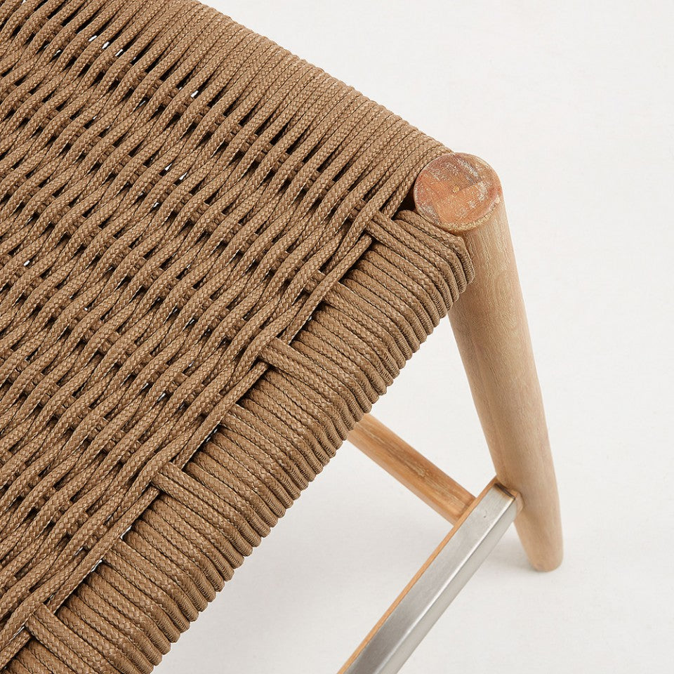 Scaun exterior bar maro din lemn Nina Kave Home