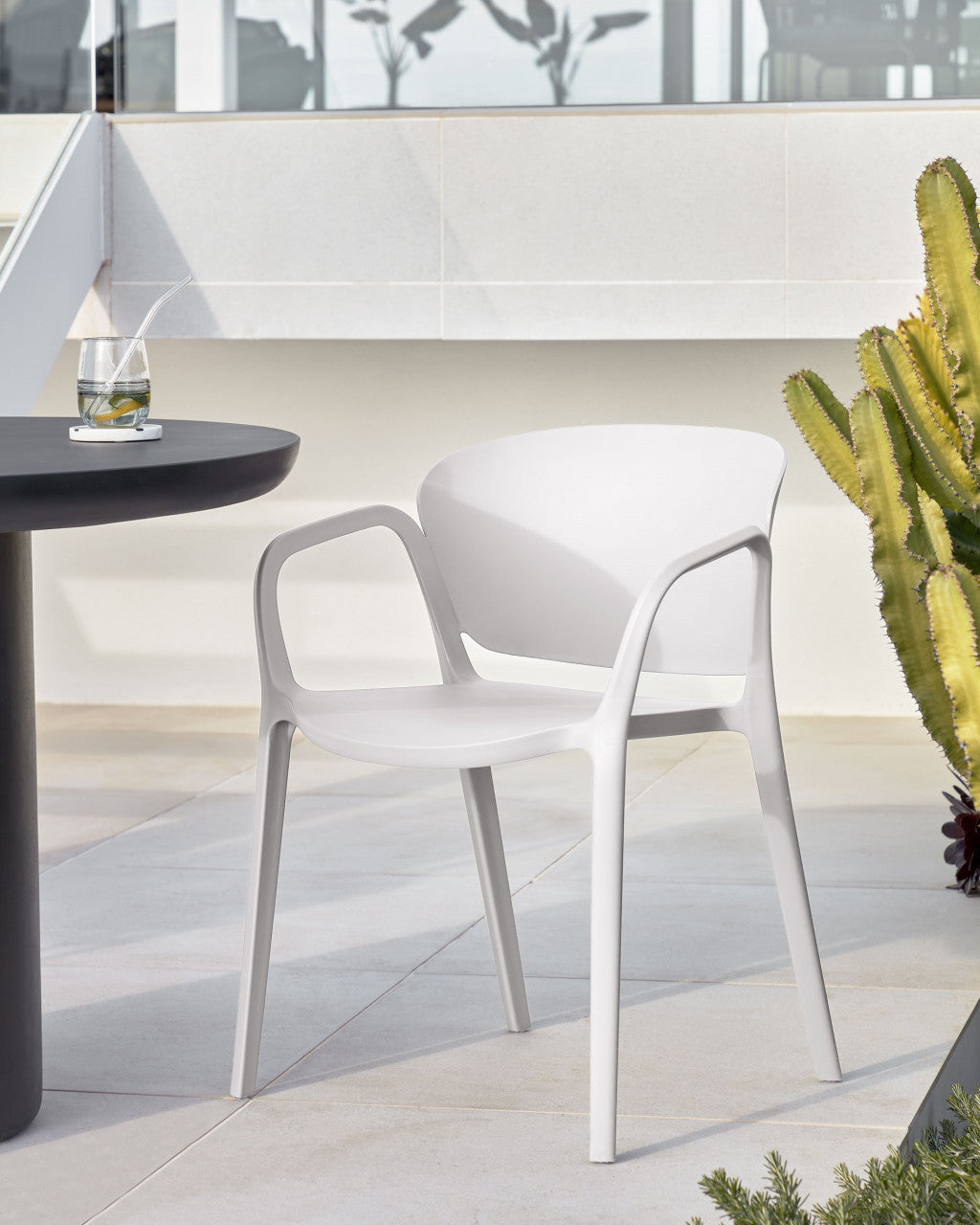 Scaun exterior dining alb din plastic Ania Kave Home