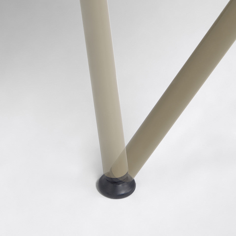 Scaun exterior dining bej din metal Surpika Kave Home
