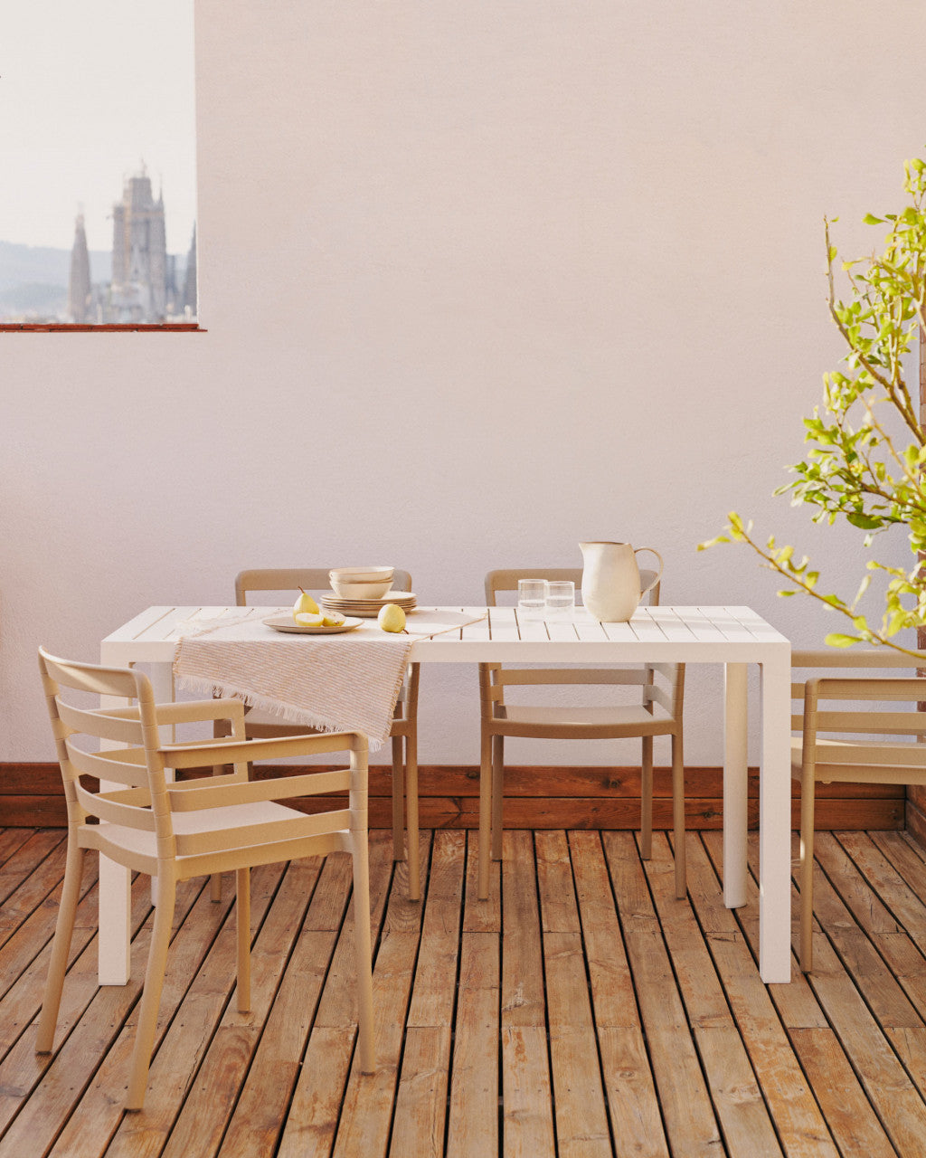 Scaun exterior dining bej din plastic Nariet Kave Home