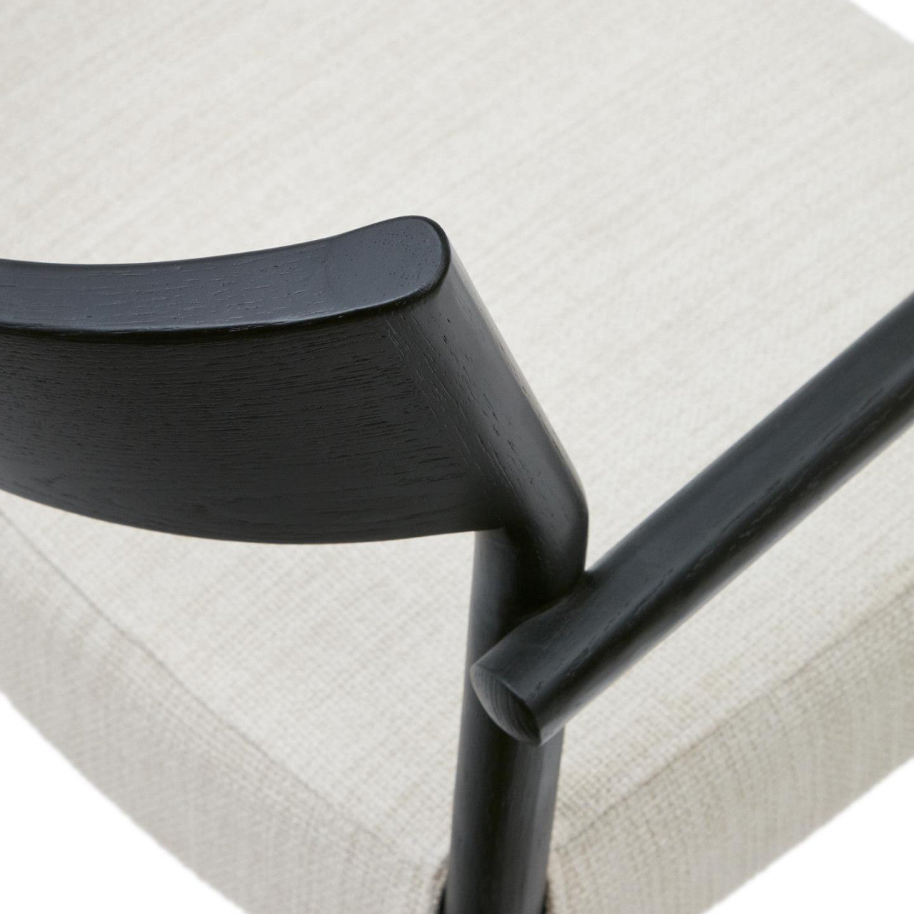 Scaun exterior dining bej/negru din lemn Falconera Kave Home