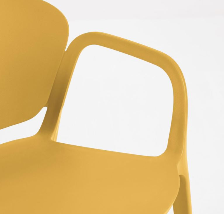 Scaun exterior dining galben din plastic Ania Kave Home