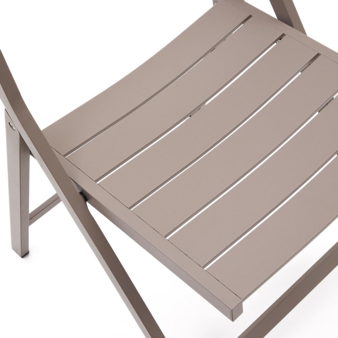 Scaun exterior dining pliabil maro din metal Torreta Kave Home