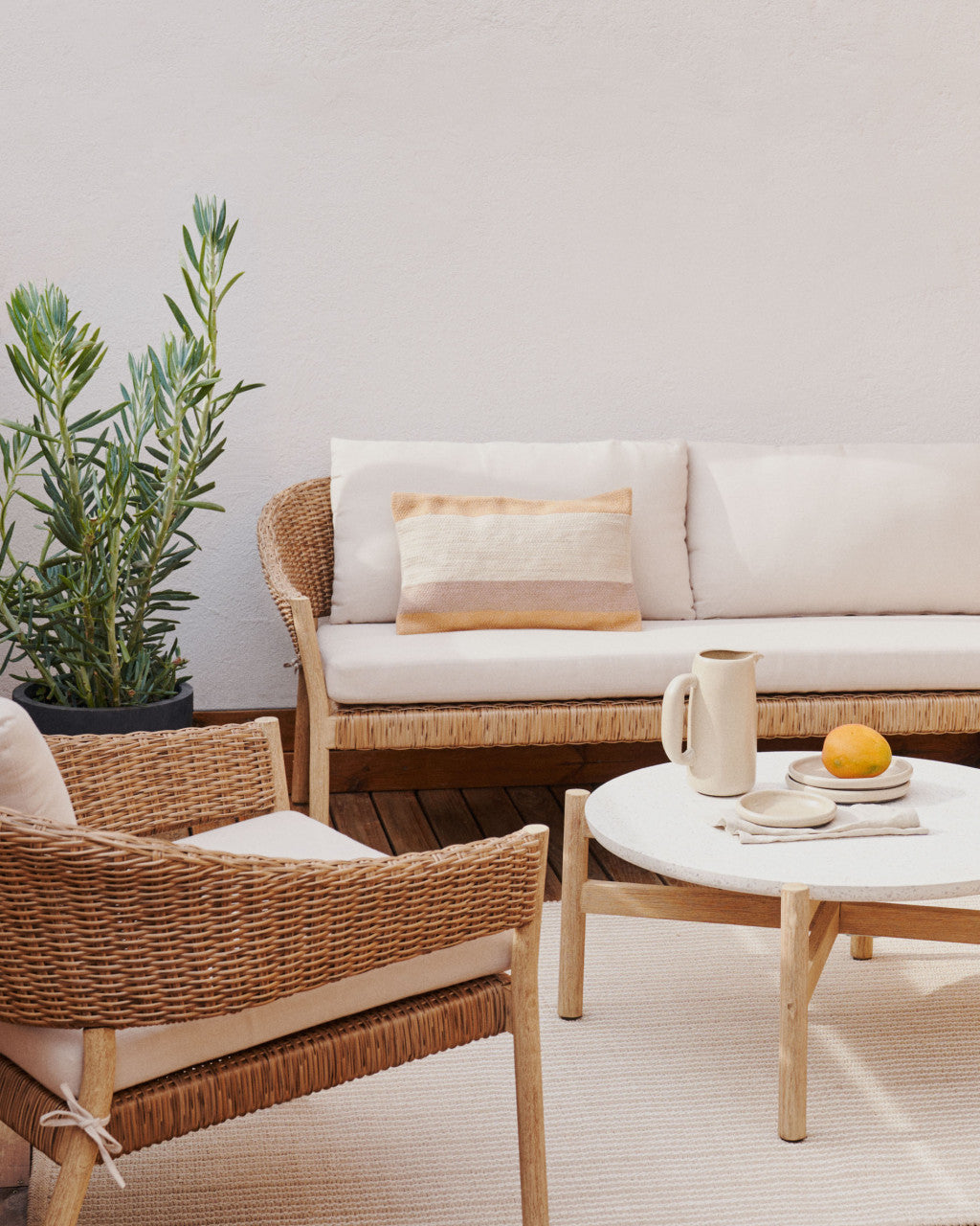 Set canapea si 2 fotolii bej din textil Pola Kave Home