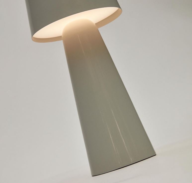 Veioza gri din metal 40 cm Arenys Kave Home