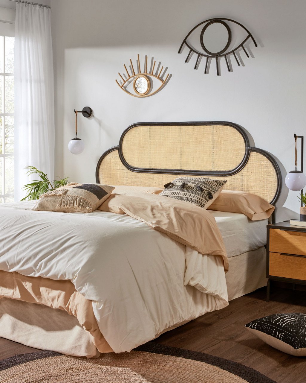 Veioza neagra din metal 60 cm Monteiro Kave Home