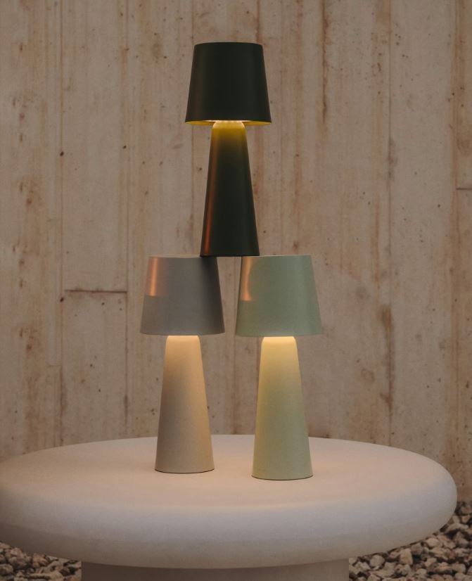 Veioza portabila verde din metal cu USB 25 cm Arenys Kave Home