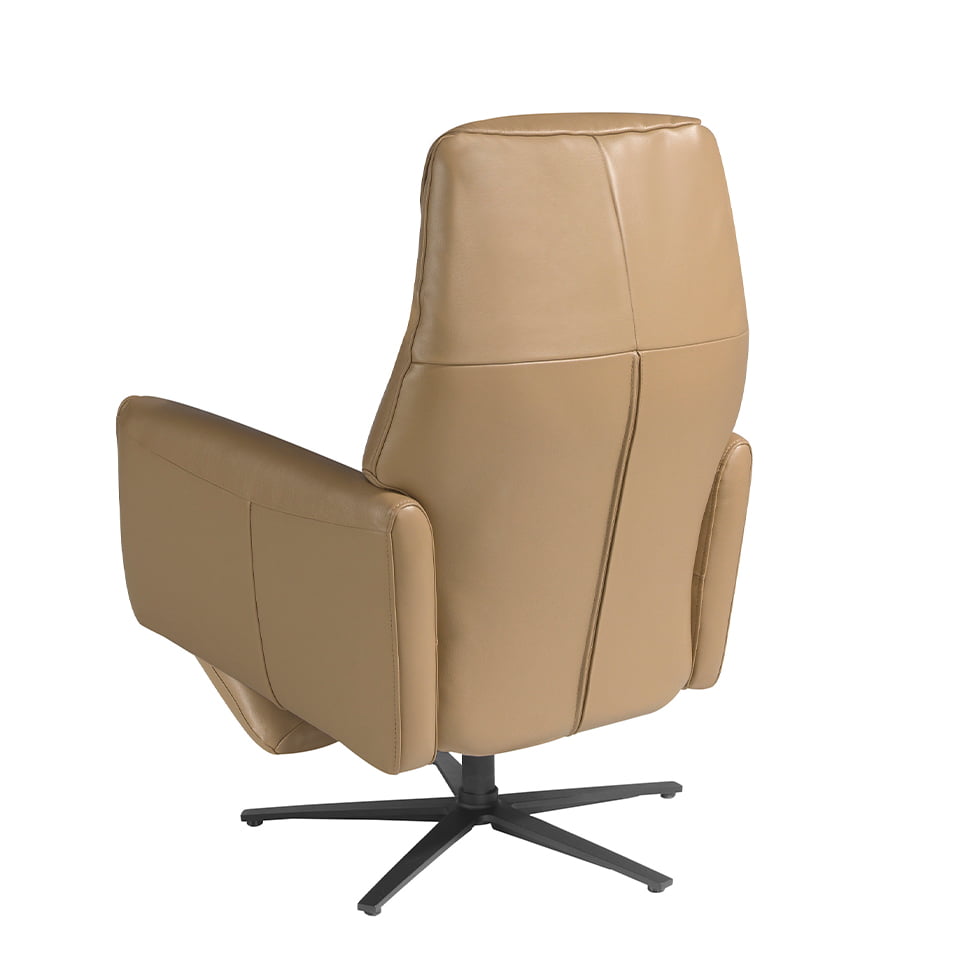 Fotoliu Pivotant de Design Modern cu Mecanisme de Relaxare Angel Cerda
