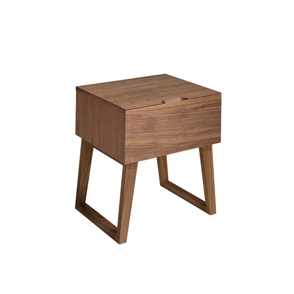 Noptiera din Nuc cu Design Modern Angel Cerda