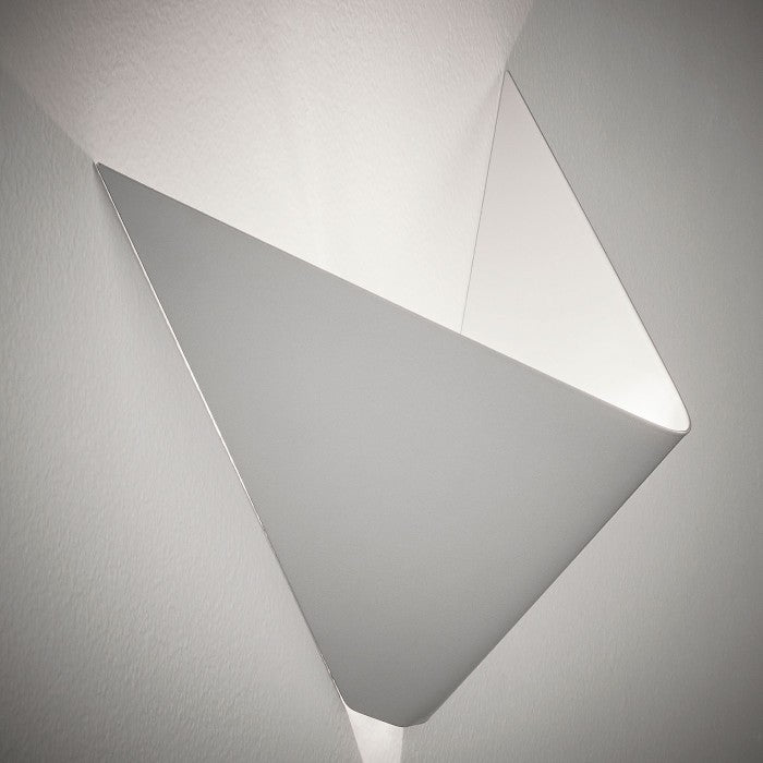 Aplica alba din metal Ginebra White Kave Home