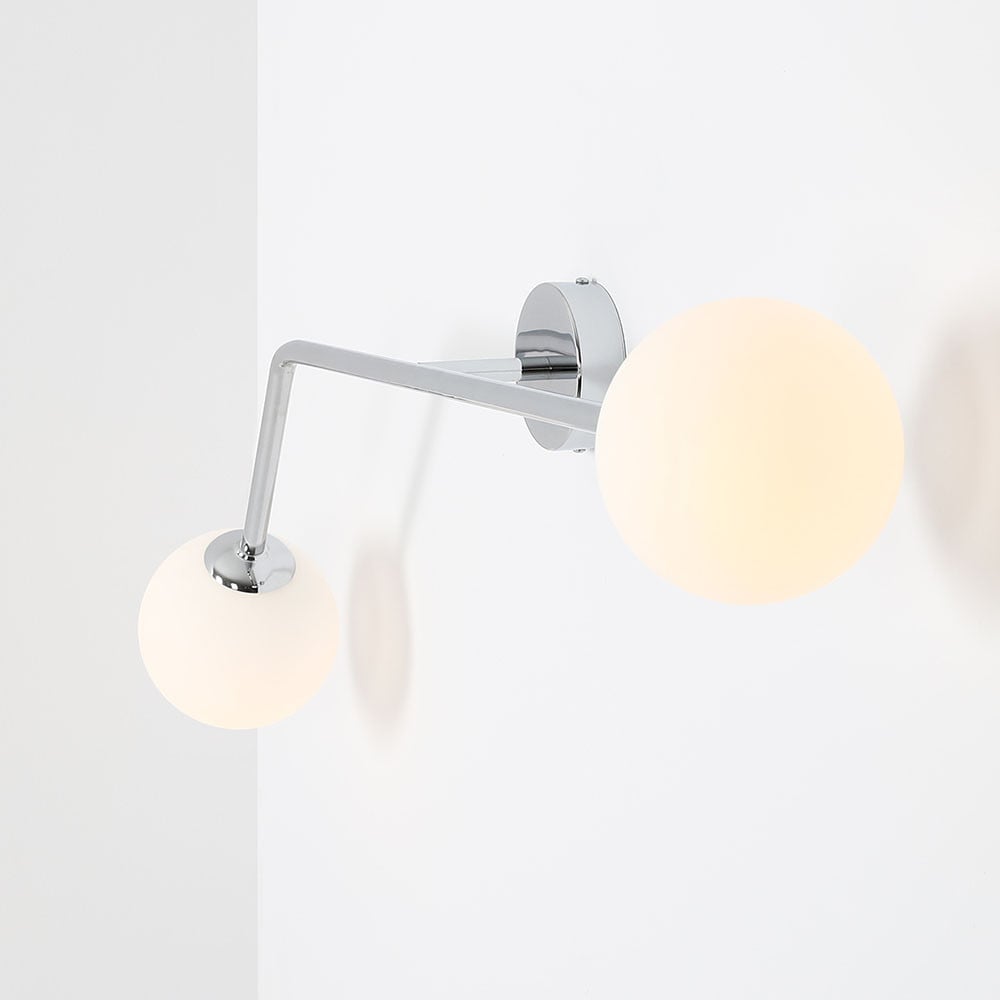 Aplica argintie din metal cu 2 becuri Pure Aldex