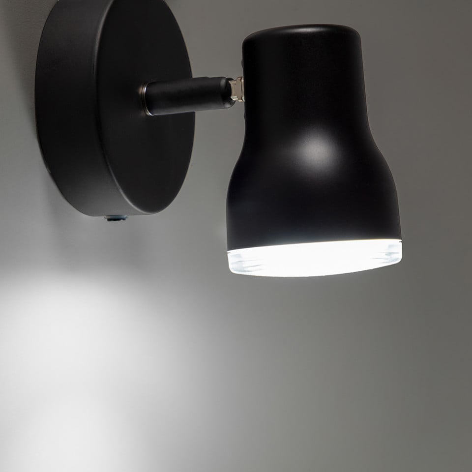 Aplica neagra din metal Tehila Kave Home