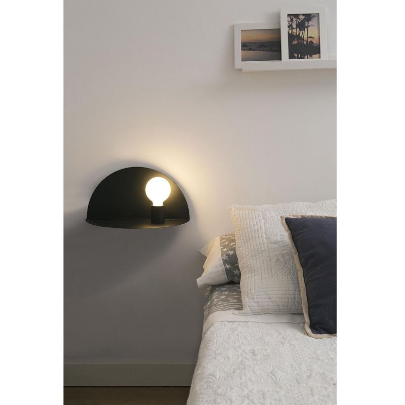 Aplica perete moderna cu raft NIT neagra dreapta