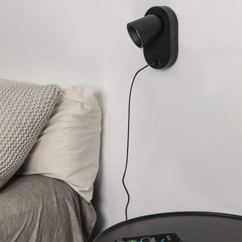 Aplica perete moderna cu USB charger CORB neagra